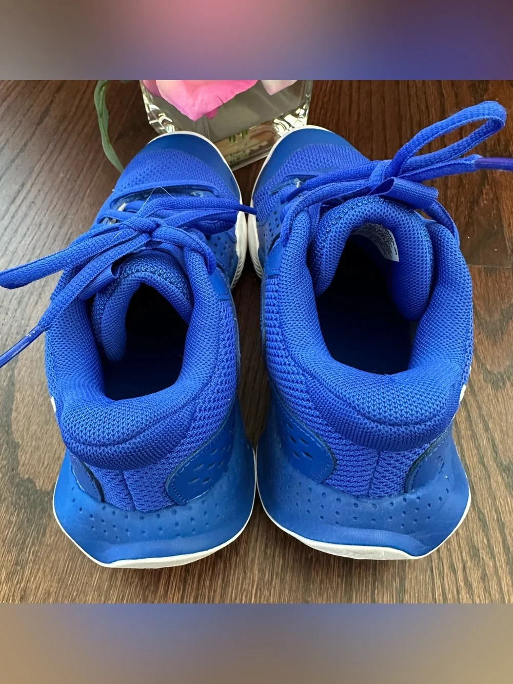 NWOT Under Armour Jet basketball shoes, size 4.5Y